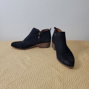 Franco Sarto laslo black suede ankle booties